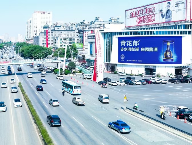 长沙高桥大市场LED屏